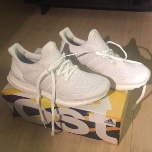 Adidas Ultra Boost - Running White size 8.5/9